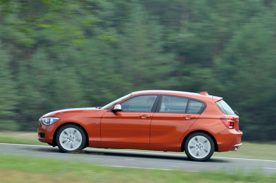  BMW 120d Urban Line 2011 года  (фото 94 из 193)